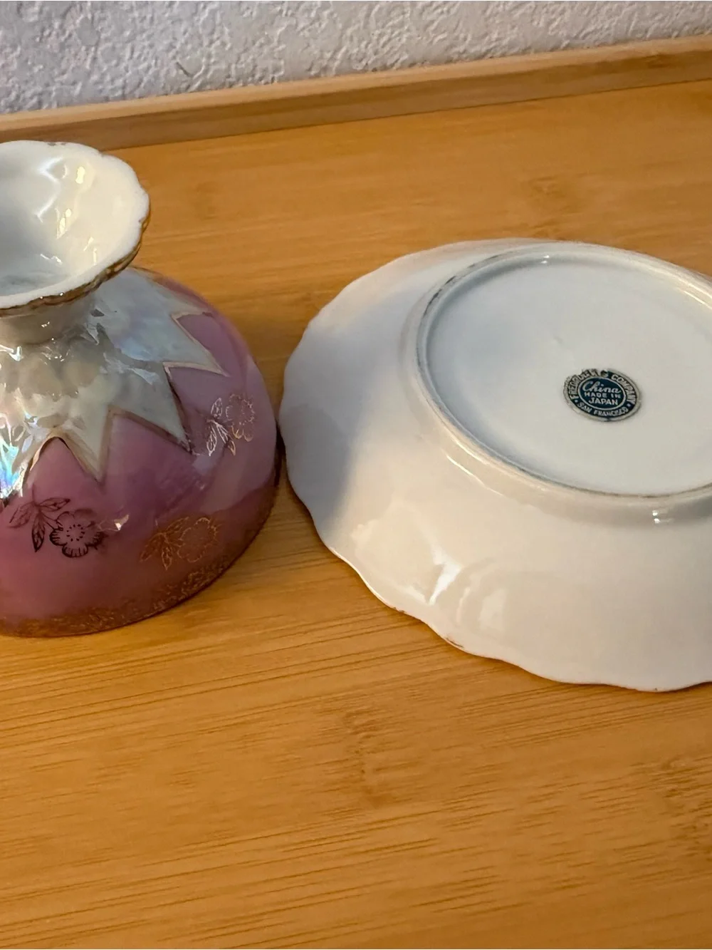 Fredroberts Set of 2 Iridescent teacups and Saucers - Pink & Light Blue